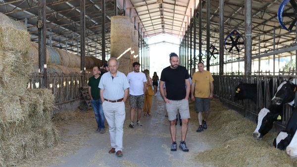 Boehringer Ingelheim organizou unha viaxe profesional para mostrar o sistema de produción de Menorca