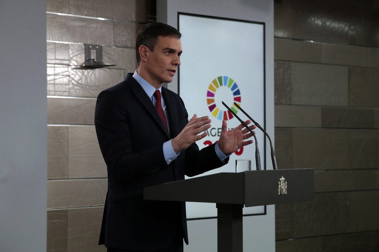 Sánchez busca o apoio do tecido empresarial español para frear a recesión económica