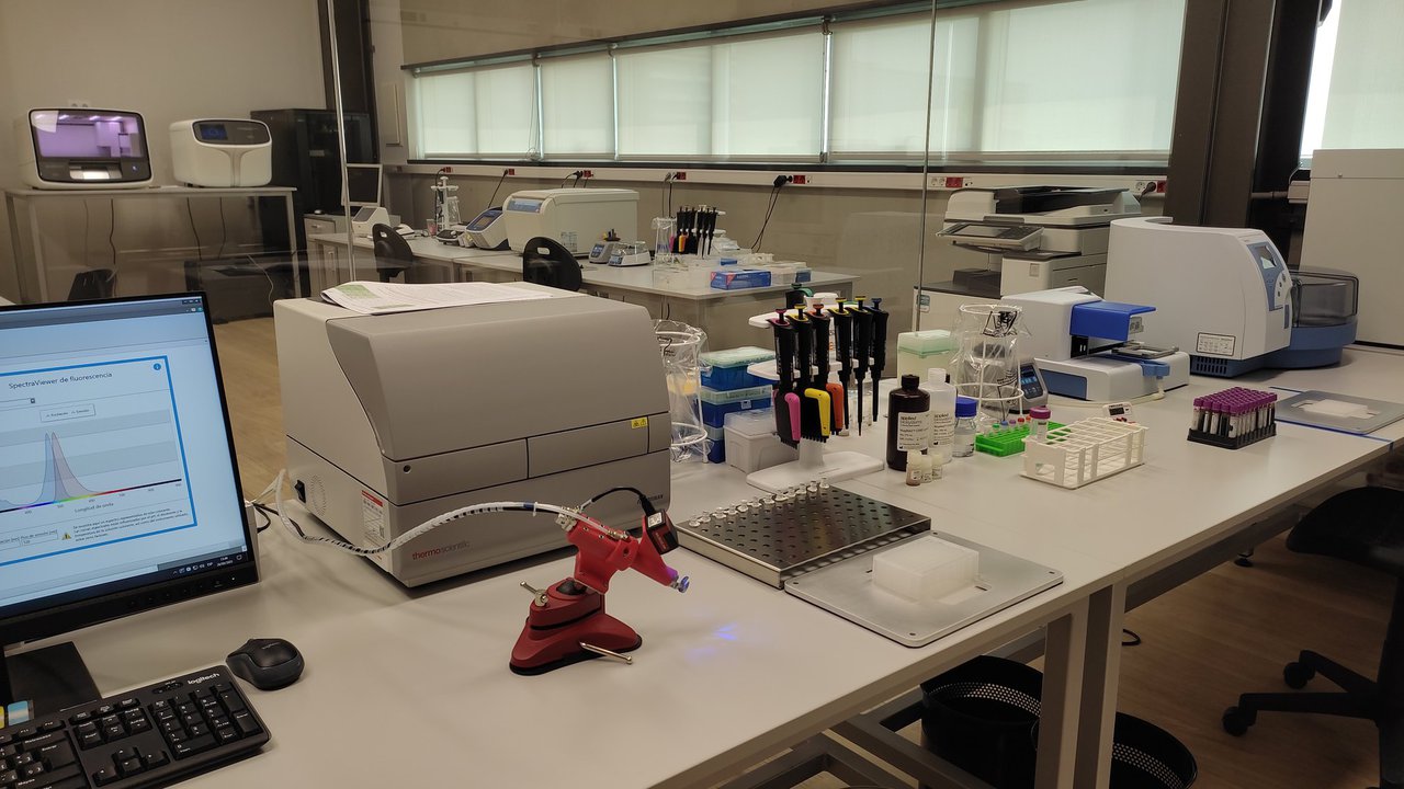 Inatega recibe a acreditación oficial para o seu laboratorio de xenética molecular