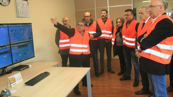 O conselleiro do Medio Rural pon a Aira como exemplo de bo facer