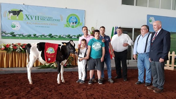Os Azores celebrou esta mañáo XII Concurso Xuvenil da Raza Holstein Frisia