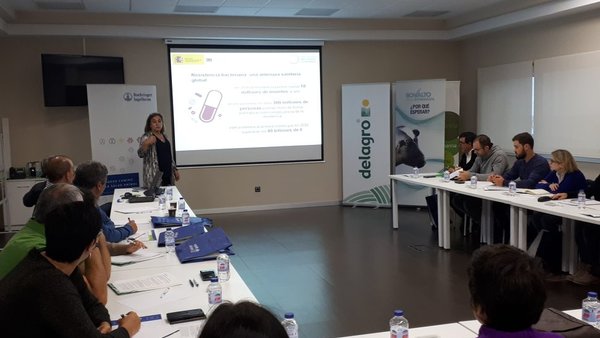 A xornada de Delagro e Boehringer Ingelheim reuniu a unha vintena de veterinarios