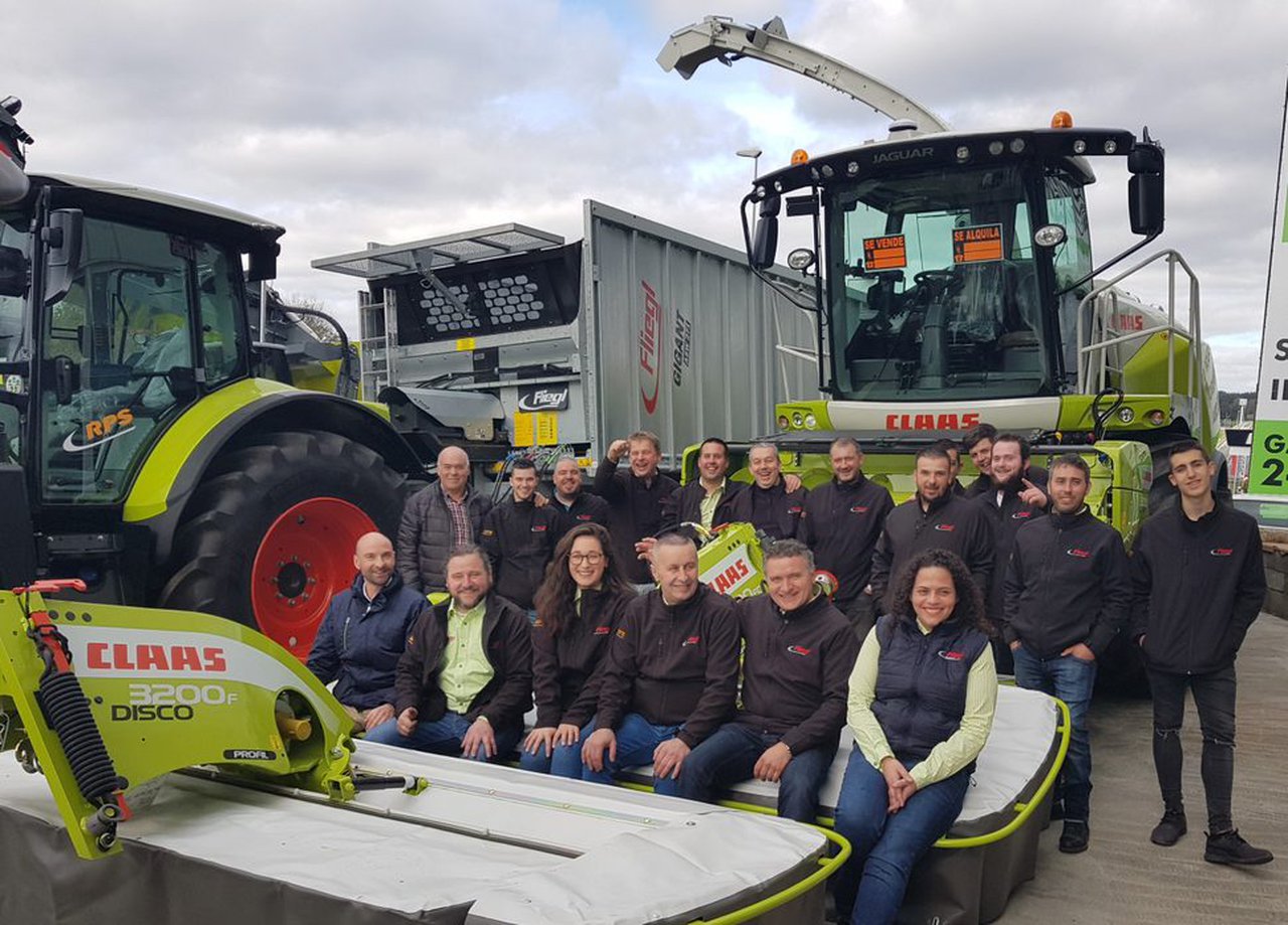 Fliegl inauguró su nuevo centro en Lugo
