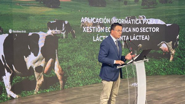 A Xunta presenta Conta Láctea, a aplicación que aumenta o poder negociador dos gandeiros