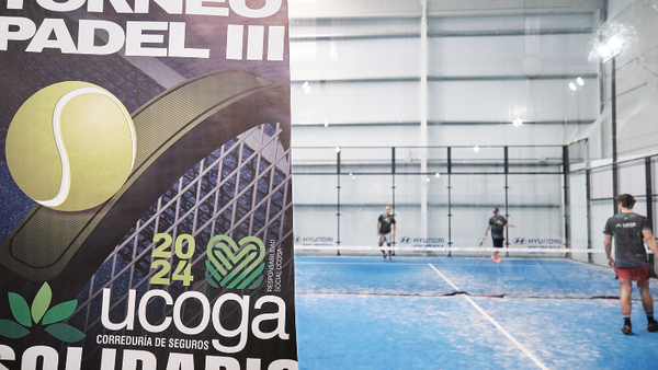 El Torneo Solidario de Pádel Ucoga se consolida con una donación de 8.000 kg de alimentos
