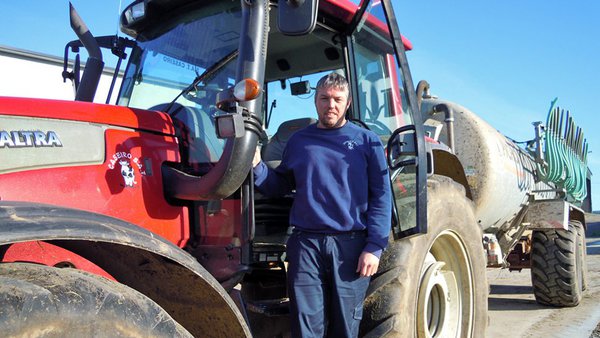 Agromuralla solidarízase coa folga de transporte que empezou hoxe