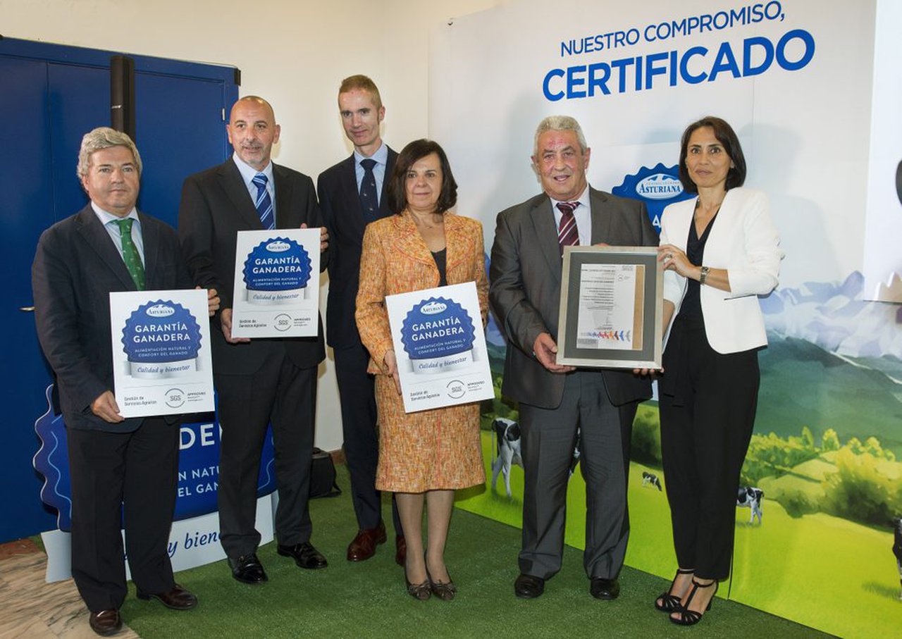 Central Lechera Asturiana presenta o seu selo Garantía Ganadera
