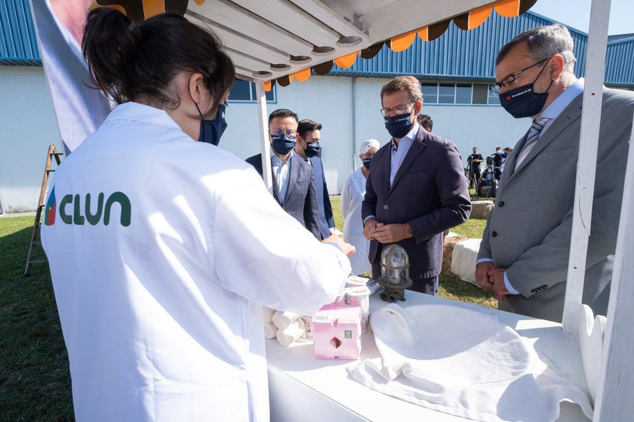 Feijóo visitou as instalacións da factoría Clesa