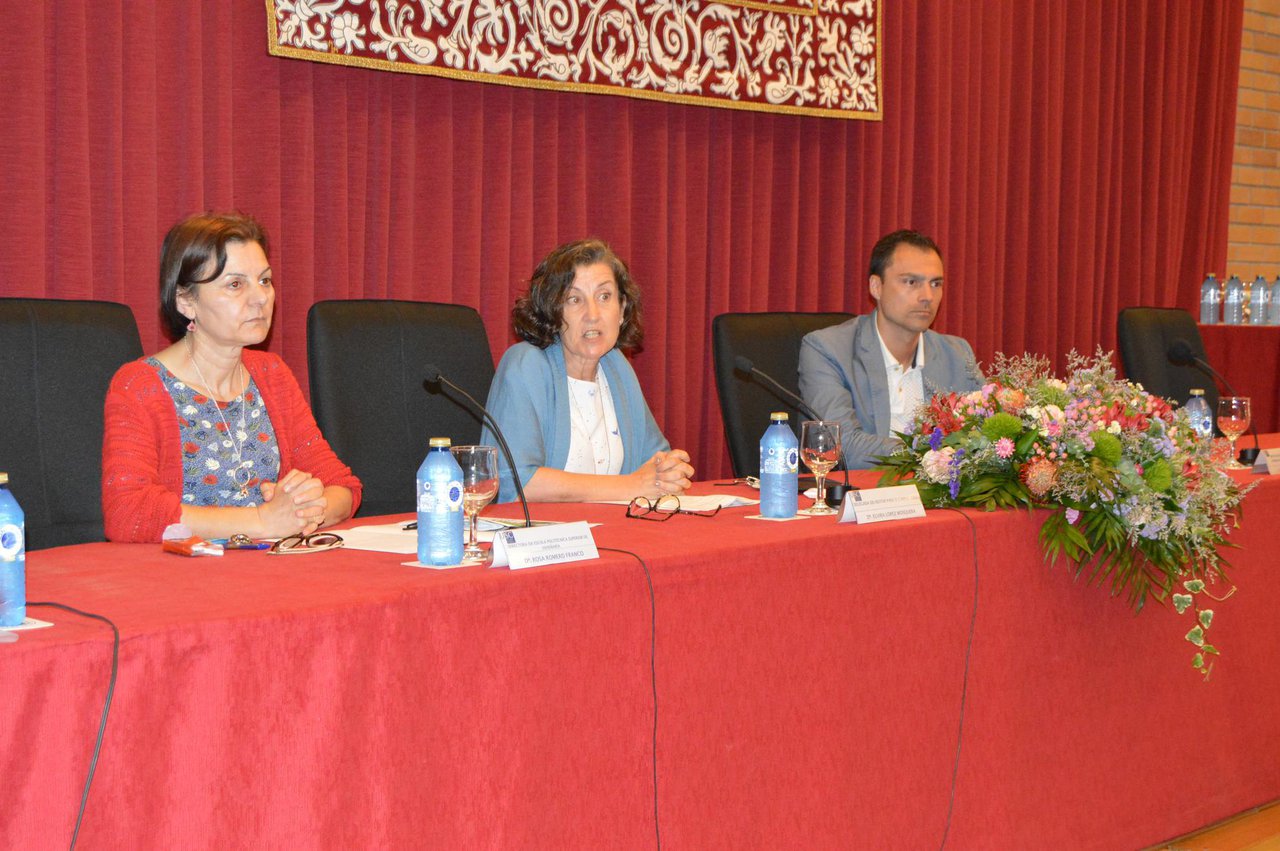 Comeza o ciclo de conferencias sobre robótica agrícola e gandeira da Escola Politécnica Superior de Enxeñaría de Lugo