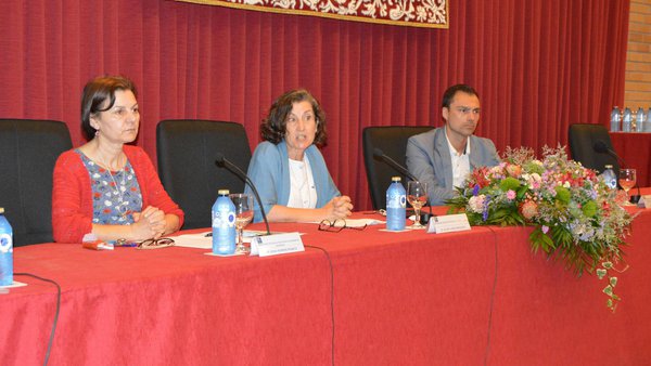 Comeza o ciclo de conferencias sobre robótica agrícola e gandeira da Escola Politécnica Superior de Enxeñaría de Lugo