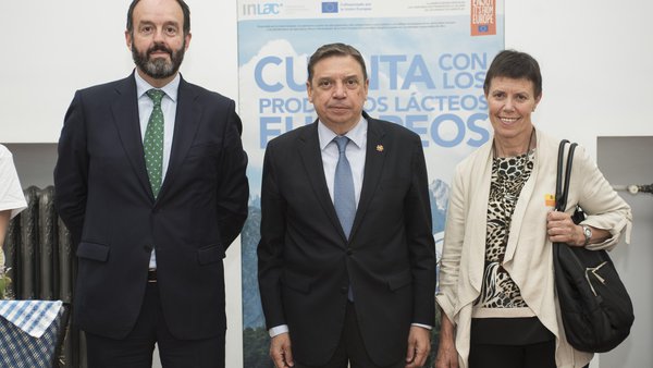 InLac pon en marcha unha campaña sobre o sector lácteo xunto coa UE