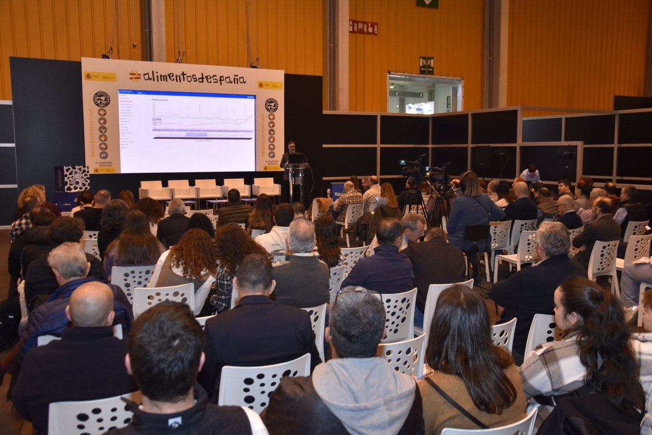 Balance muy positivo de Figan 2025, feria en la que Vaca Pinta organizó el primer Foro Lácteo