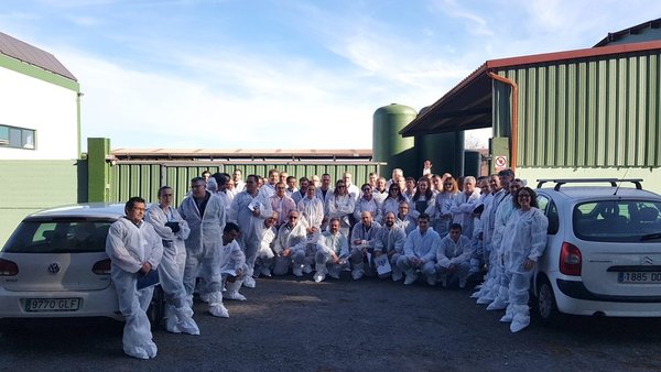 A visita a Ganxabar marca o segundo día do Forum Bayer de Vacún