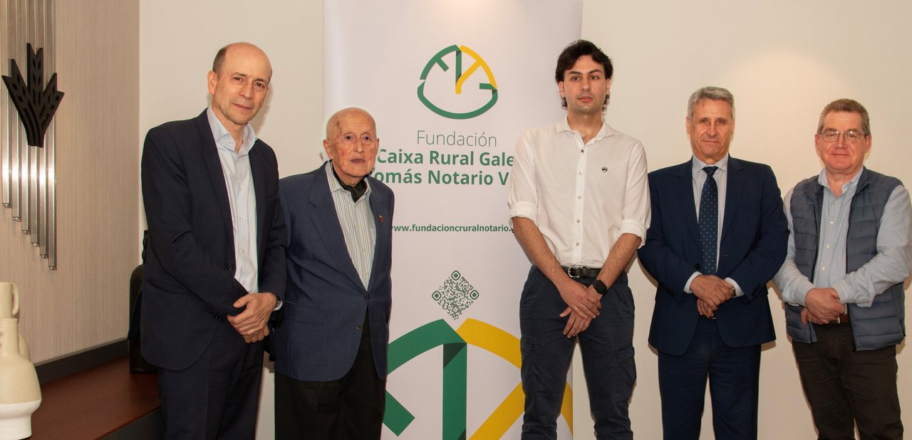 Finaliza sus estudios en Estados Unidos Alexandre Rico, el primer becario de la Fundación Caixa Rural Galega Tomás Notario Vacas