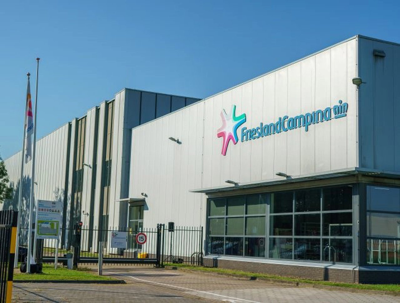 FrieslandCampina sobe de novo o prezo do leite aos seus produtores