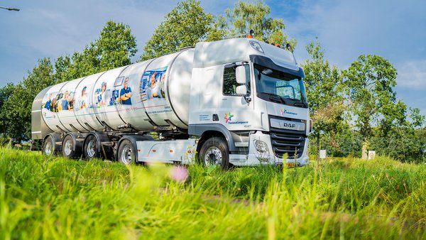 FrieslandCampina fixa en 45,21 €/100 kg o prezo integral do leite para xuño