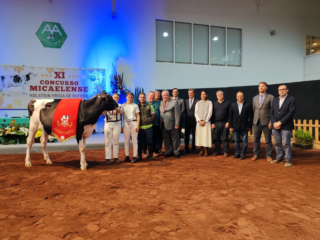 Miranda álzase co título de xovenca gran campiona no XI Concurso Micaelense de Azores
