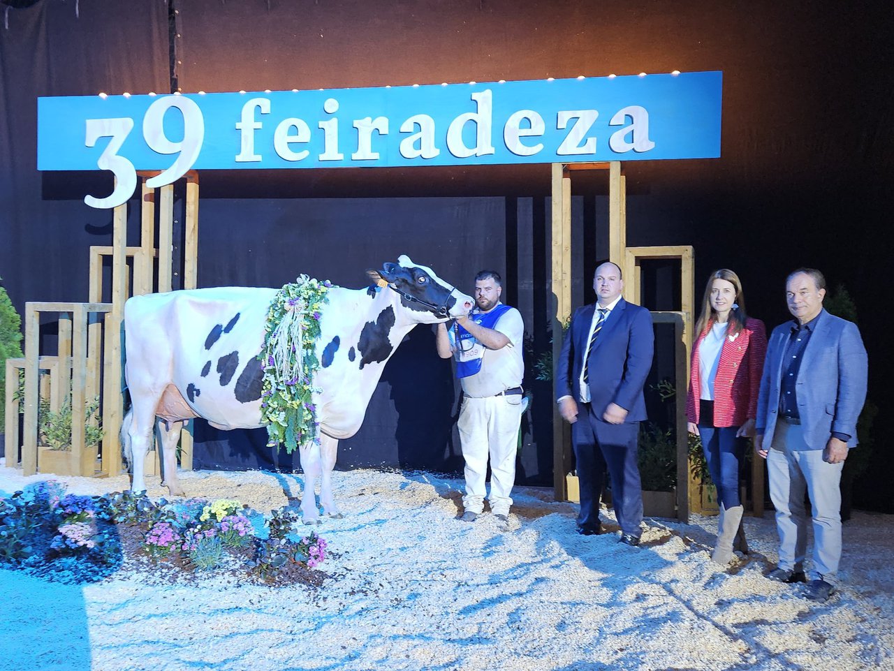 Panamá Del L'Orangerie triunfa en Feiradeza y Rey 1217 Haxl Amar se hace con el gran campeonato de terneras y novillas