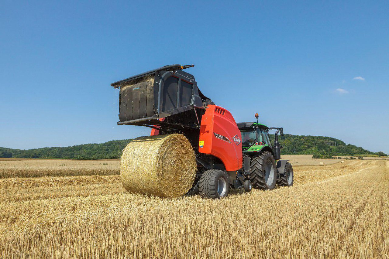 Kuhn presenta a nova serie VB 3200 de empacadoras de cámara variable