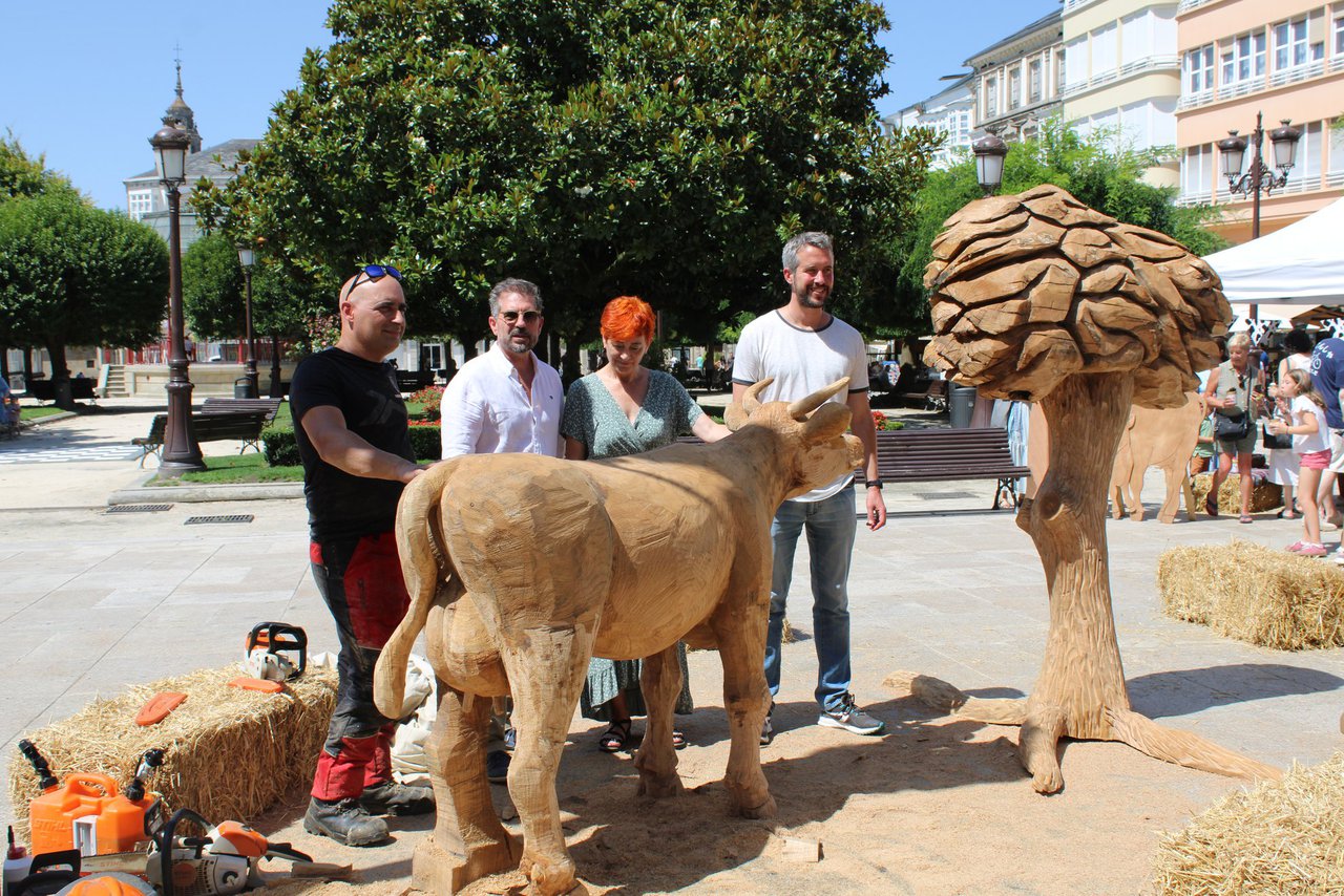 A Vaca e o Carballo, nuevo monumento en Lugo como homenaje al rural gallego