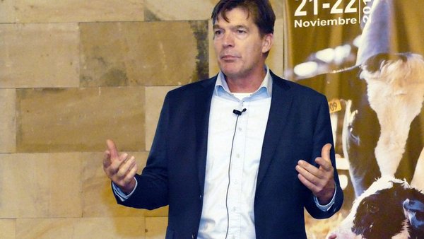 “Buscan aforrar man de obra e flexibilidade nos horarios”