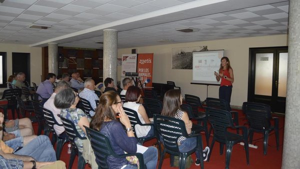 O II Fin de Semana do Leite puxo o foco na recría