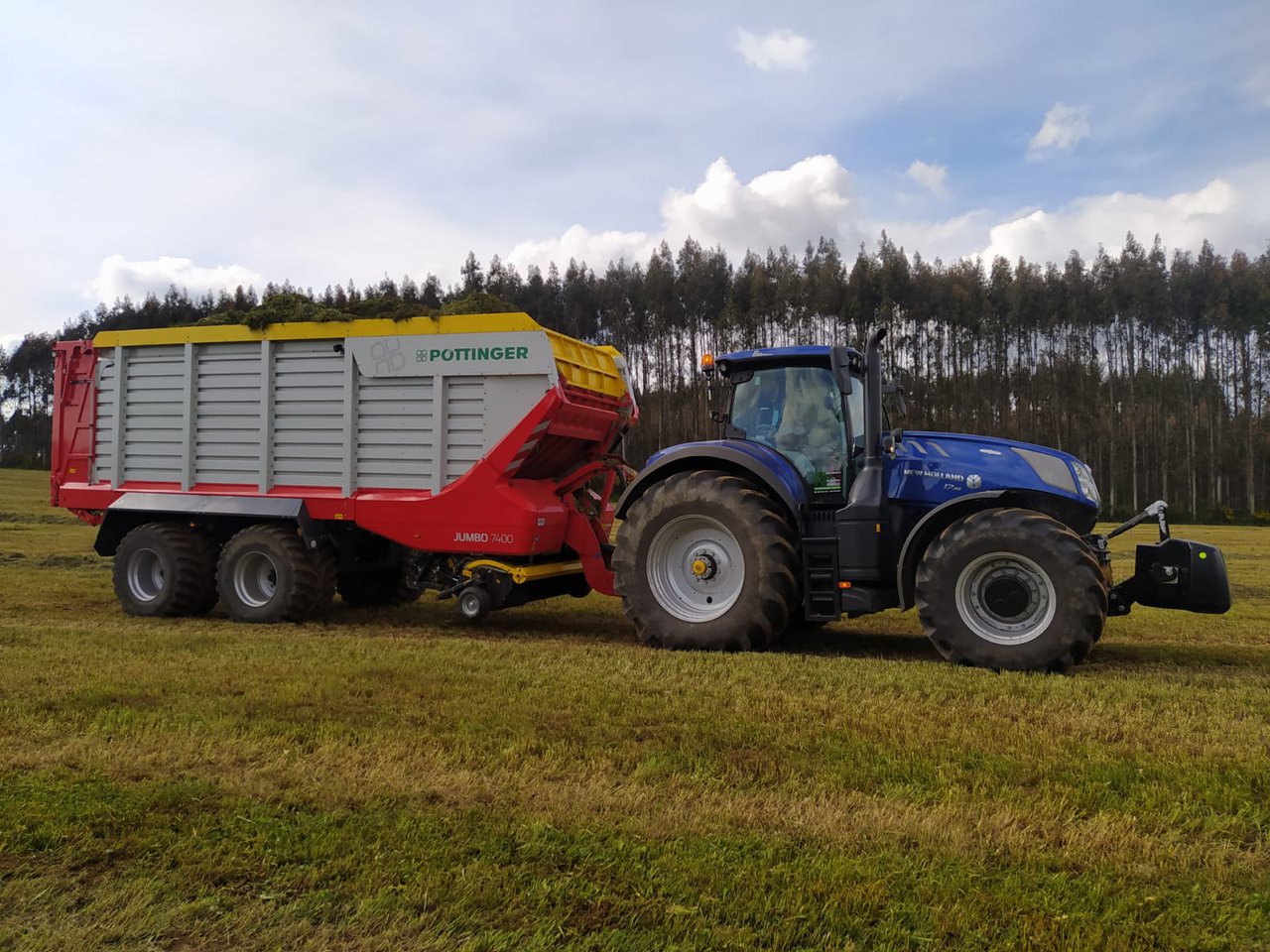 Publicada a listaxe de entidades beneficiarias das axudas destinadas á adquisición de maquinaria agrícola en réxime asociativo