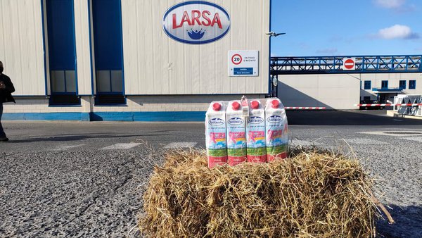 As marcas de Lactalis e Capsa serán retiradas esta fin de semana de certos supermercados galegos