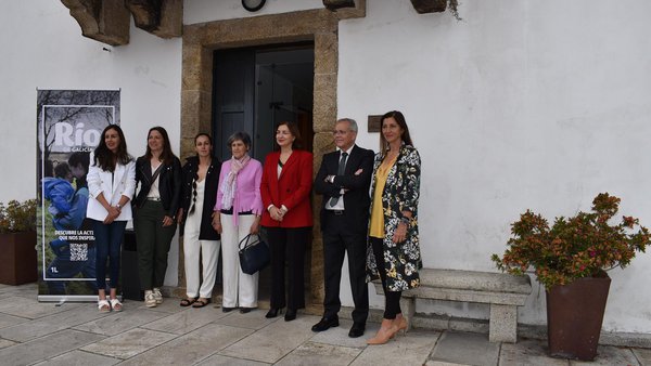 Río de Galicia destacou o papel fundamental da muller no sector lácteo nun acto con gandeiras