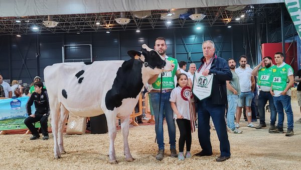 Triunfo no campionato de xovencas de Asturias para Manolero Haniko Chanel