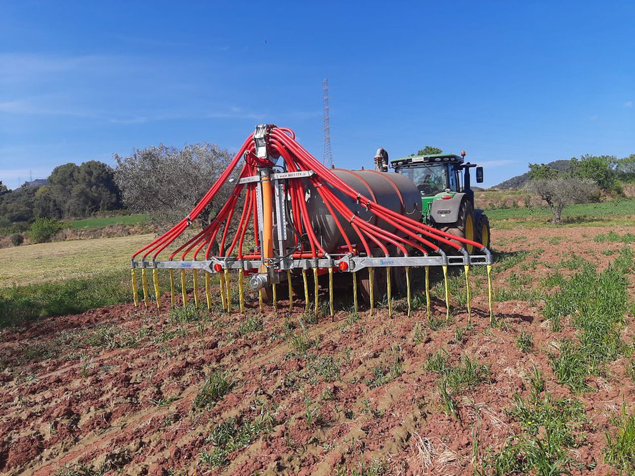 Publicadas as bases das axudas para a renovación do parque nacional de maquinaria agrícola