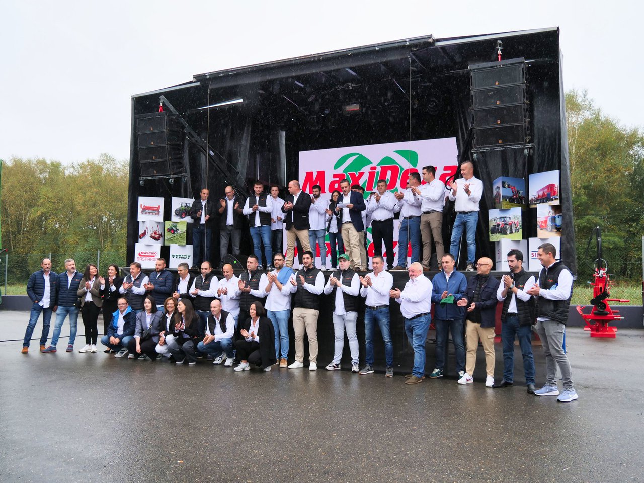 Maxideza inaugura a súa nova sede en Lugo