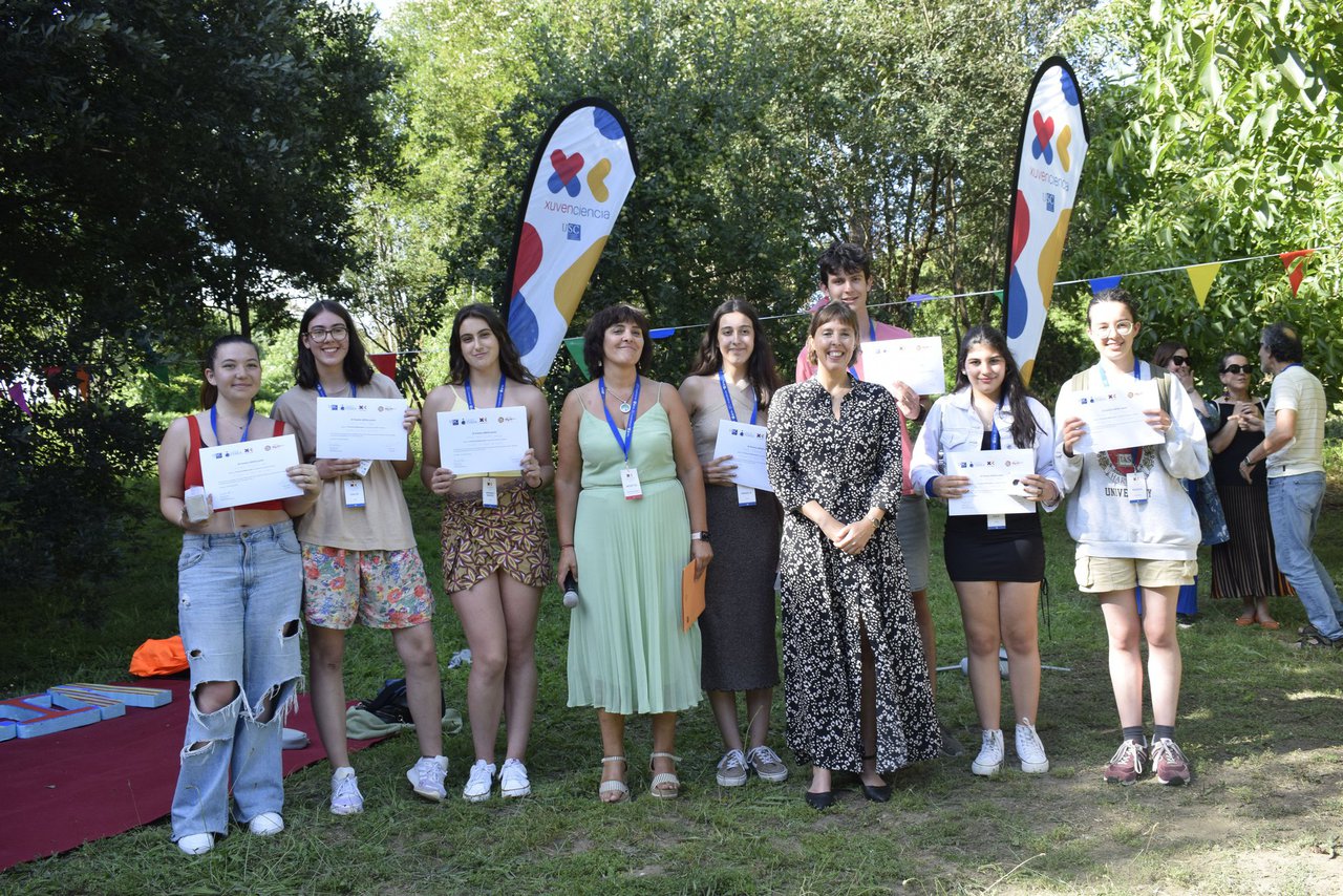Entregado el IX Premio Aresa Júnior en la clausura del Campus de Verano XuvenCiencia