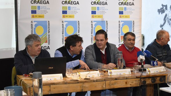 El Craega presentó ayer un estudio de la biodiversidad en las granjas de producción ecológica de bovino