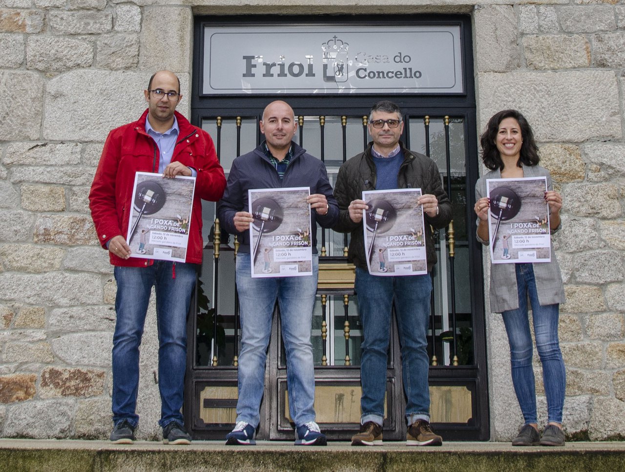 Africor Lugo presenta no Concello de Friol o cartel da I Poxa de Gando Frisón da localidade