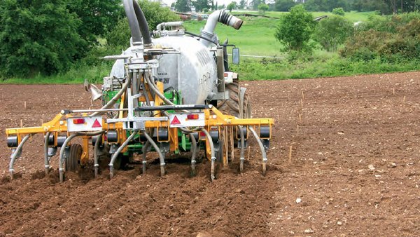 Os tanques distribuidores de xurro incrementan as súas vendas