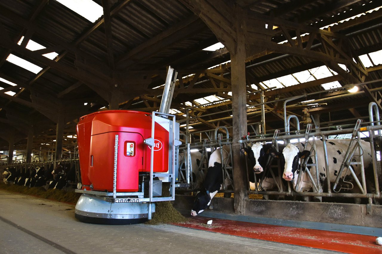 Lely presenta o Vector Next: unha nova xeración de robots de alimentación