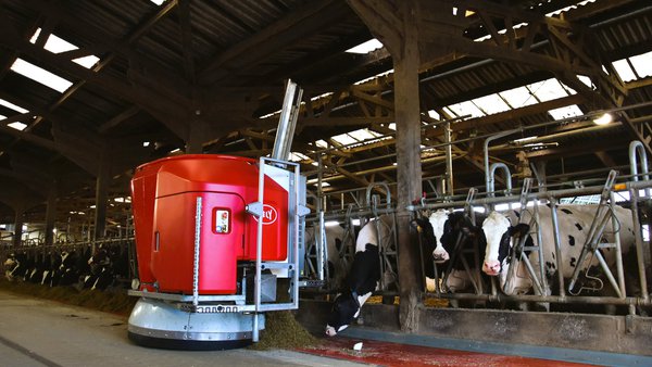 Lely presenta el Vector Next: una nueva generación de robots de alimentación