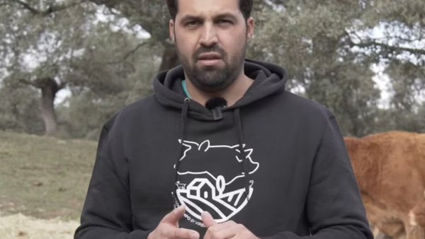 “O futuro do veterinario de explotación terá que estar tamén enfocado á xestión da agricultura”