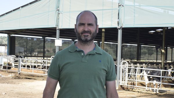 “Puedes producir y ganar más teniendo menos animales, pero mejor llevados”