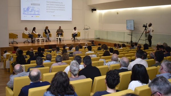 Expertos europeos abordan en Santiago la situación de control de la IBR