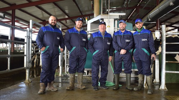 Una docena de robots GEA, a pleno rendimiento, en el primer Batch Milking de Castilla y León