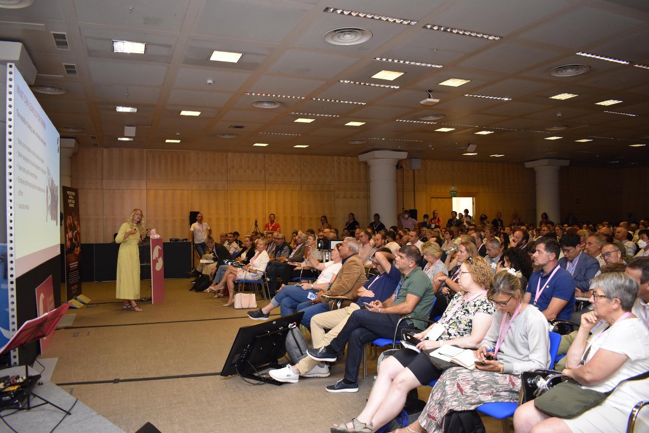 A saúde animal, a inmunoloxía e a reprodución, temas centrais da primeira xornada de conferencias do WBC 2022