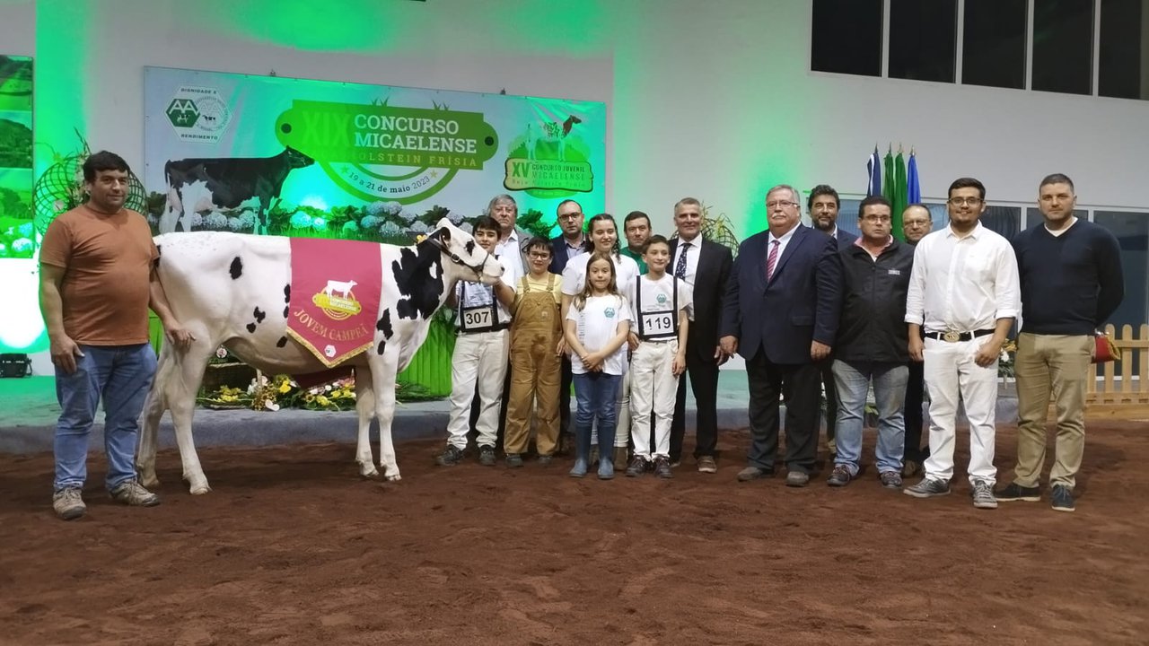El ejemplar Melos Boom Cita se proclama gran campeona de terneras y novillas en el Concurso Micaelense de Azores