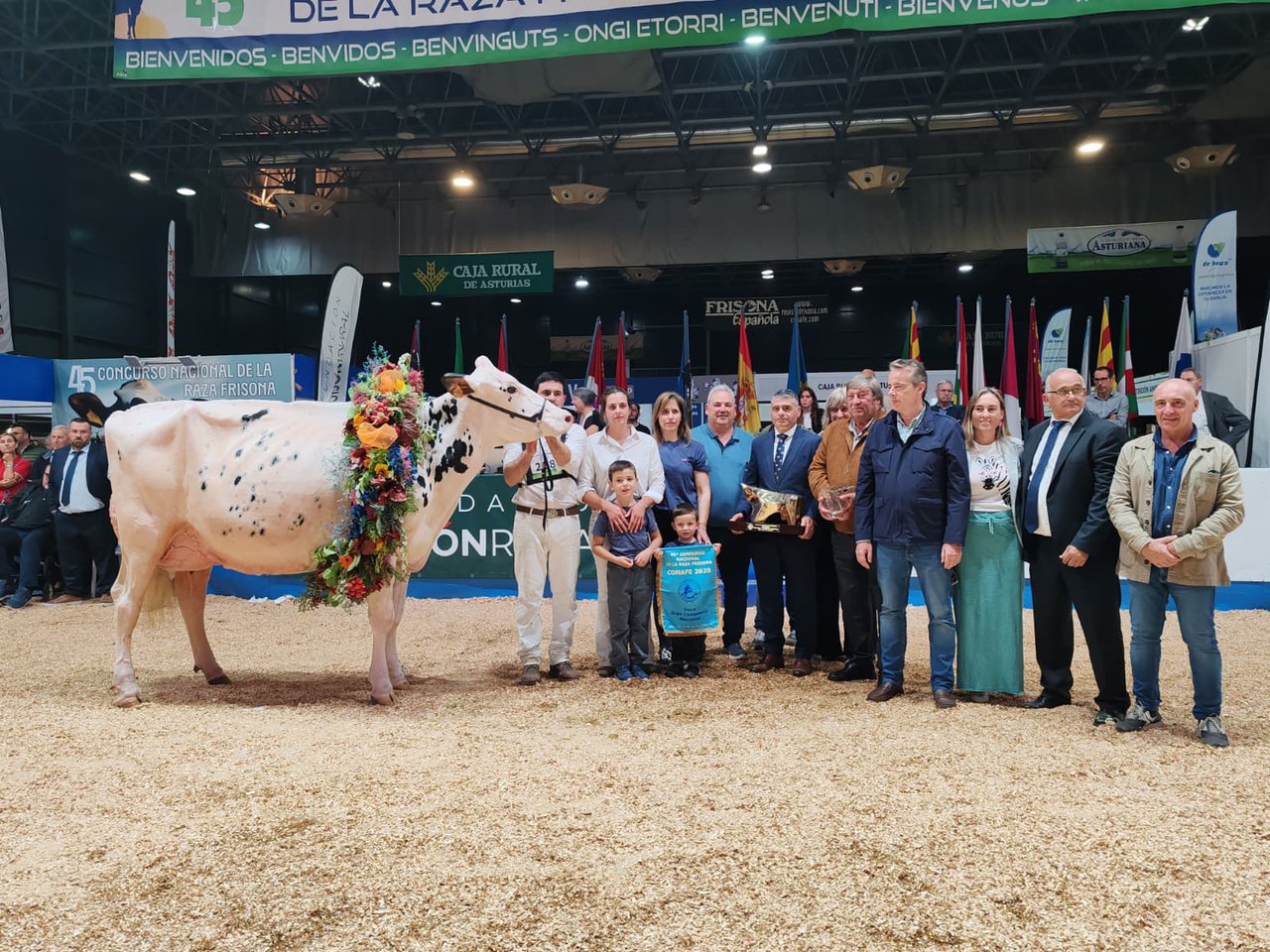El Concurso Nacional de la Raza Frisona ya presume de nueva gran campeona: Venturo Happen Rosani