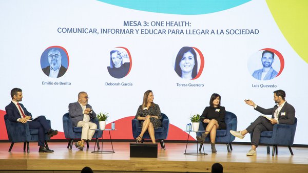Boehringer Ingelheim impulsa o debate institucional e clínico sobre o concepto One Health