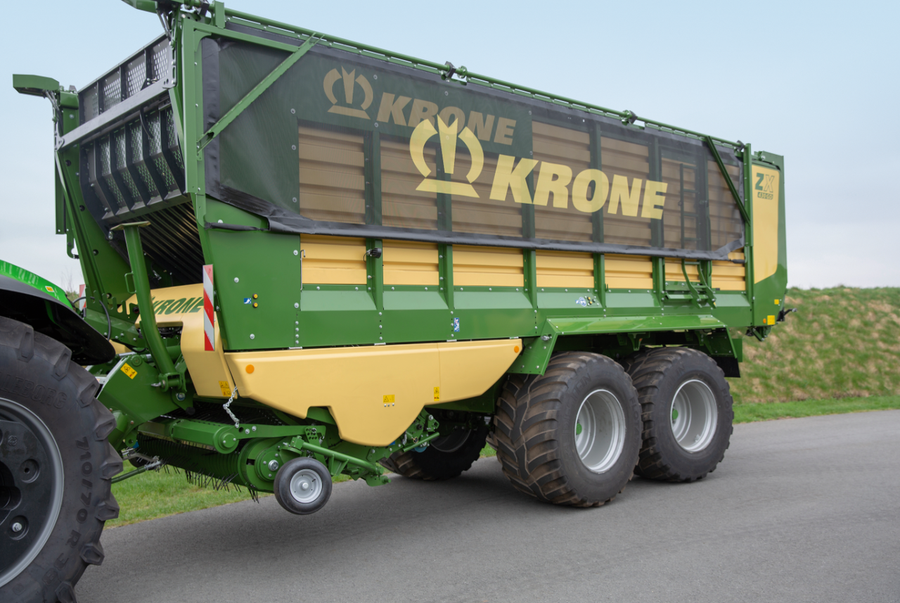 La gama de remolques ZX de Krone aumenta la comodidad del operador
